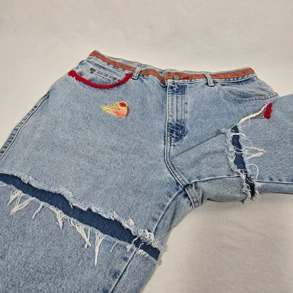 VINTAGE 90s UPCYCLE Handmade Patchwork Super Girly BOHO Baggy Capri Jean Size 12 - Picture 11 of 17